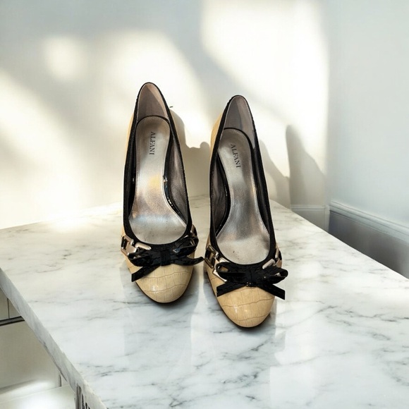 Alfani Beige and Black Heels - Picture 2 of 5